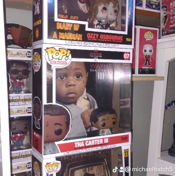 Jumbo Funko pop 10 inch glow hulk - Picture 6 of 11